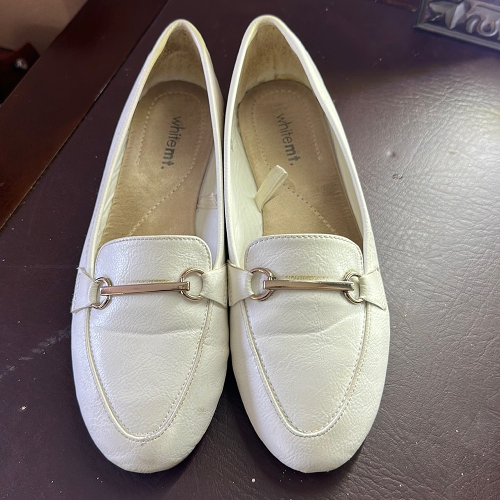 White flats